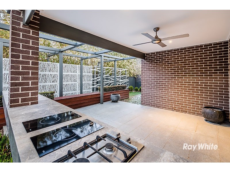 12 Percheron Way, Clyde North VIC 3978