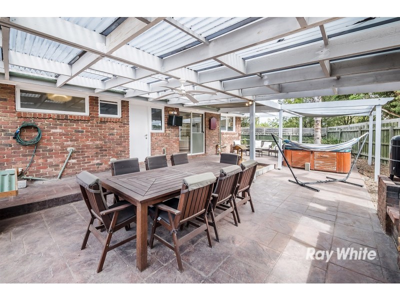 20 Donnelly Court, Cranbourne VIC 3977