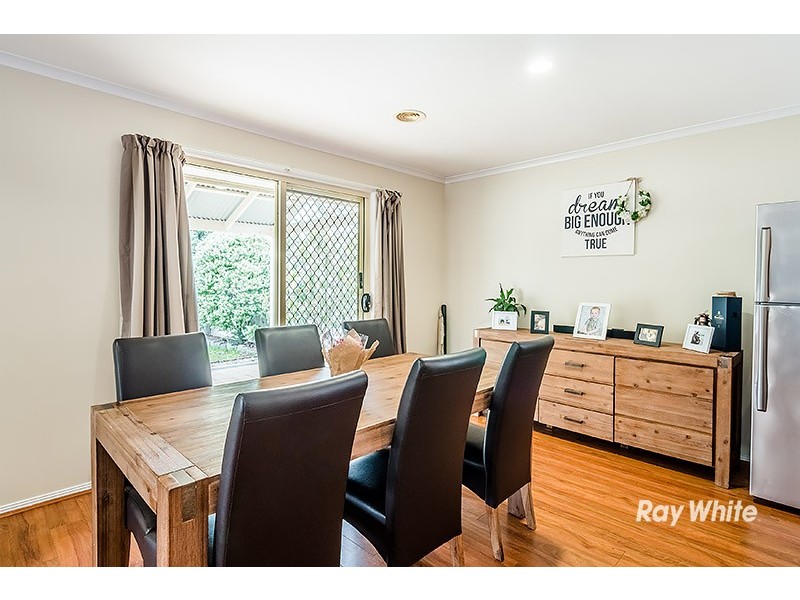 21 Monahans Road, Cranbourne West VIC 3977