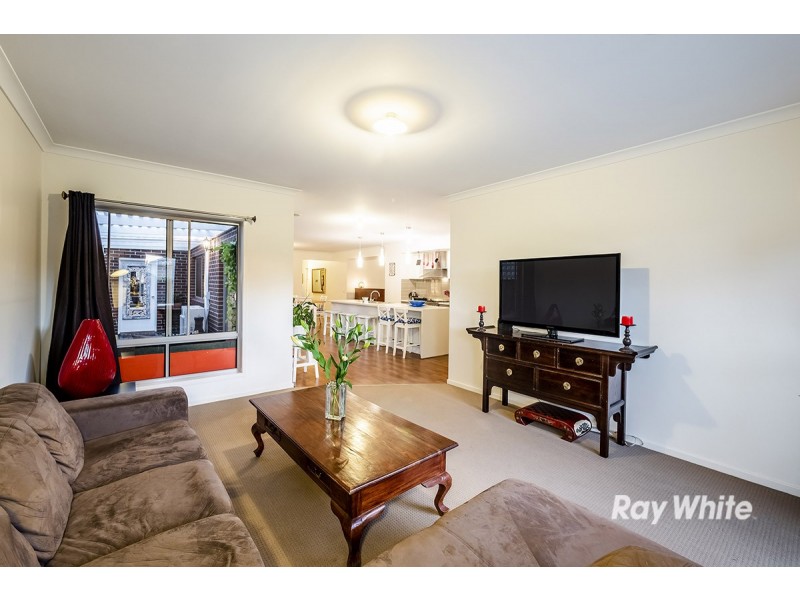 15 Ventasso Street, Clyde North VIC 3978