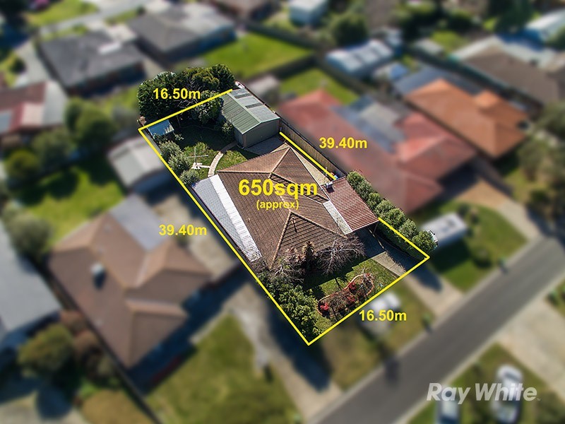 9 South Anderson Court, Cranbourne VIC 3977