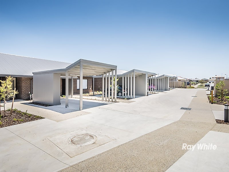 12 Boutique Lane, Cranbourne West VIC 3977
