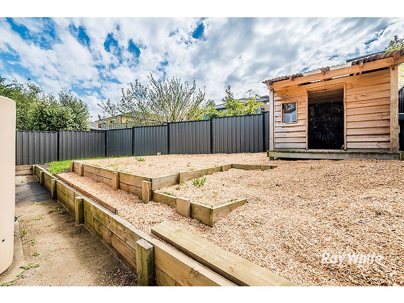 30 Lucerne Circuit, Pakenham VIC 3810