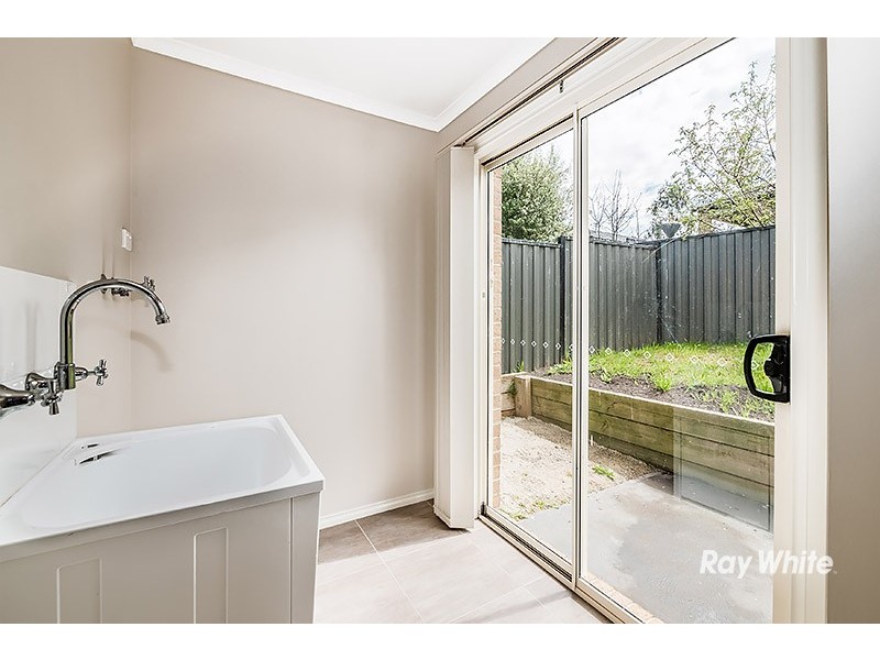 30 Lucerne Circuit, Pakenham VIC 3810