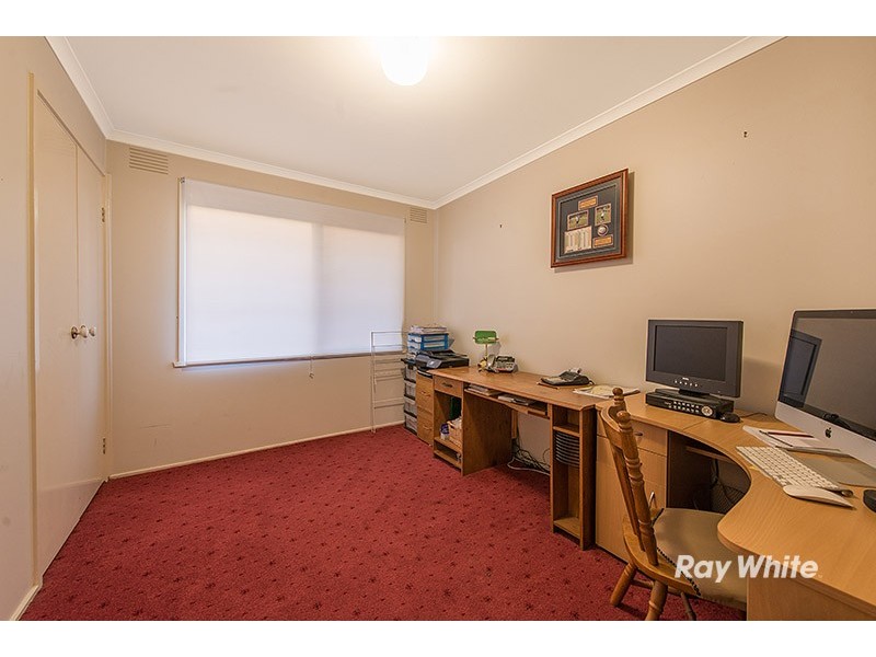 13 Bradley Terrace, Narre Warren VIC 3805