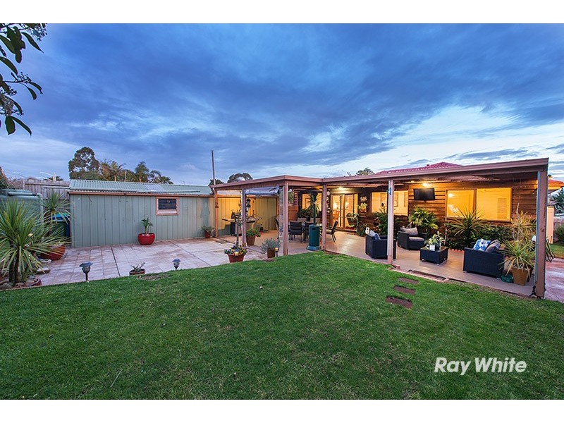 13 Bradley Terrace, Narre Warren VIC 3805