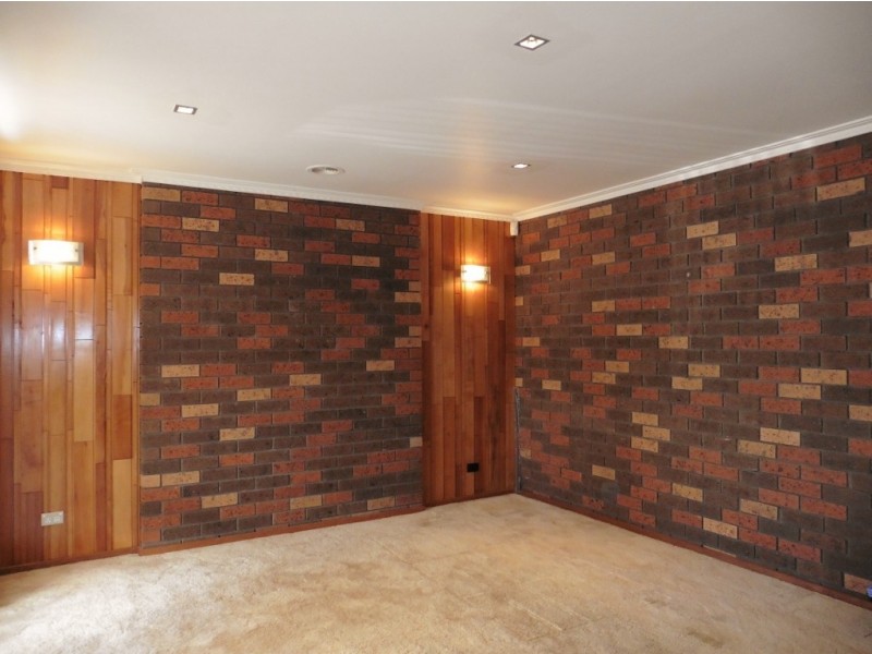 7 Rivette Court, Cranbourne VIC 3977