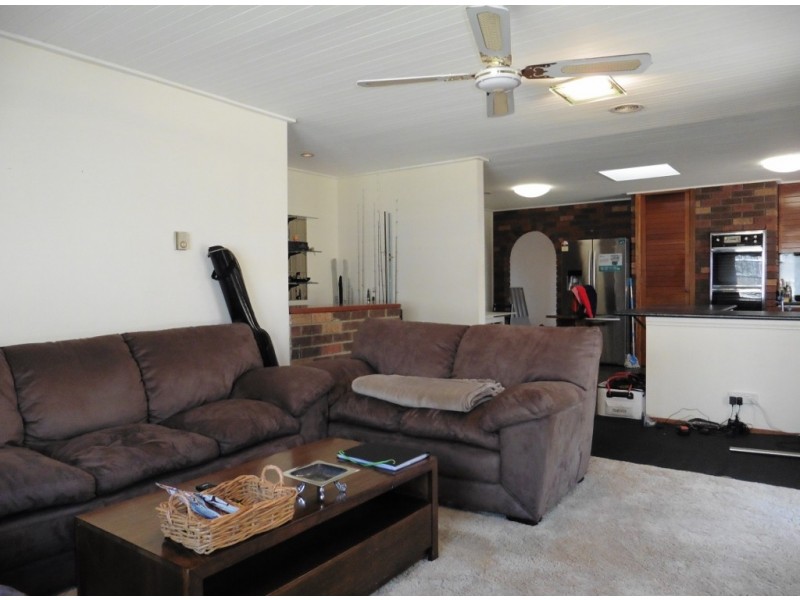 7 Rivette Court, Cranbourne VIC 3977