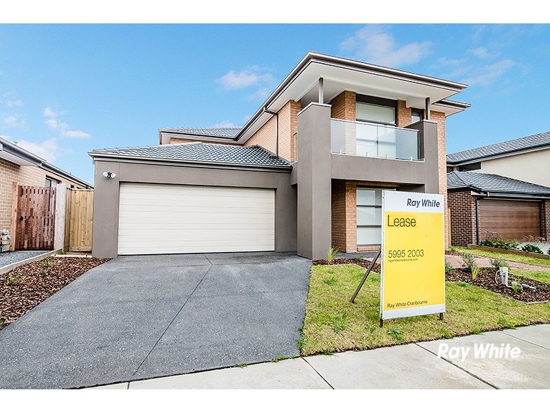 9 Arapiles Street, Cranbourne North VIC 3977