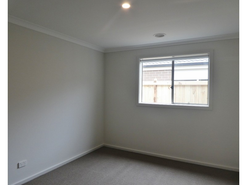 25 Cavendish Avenue, Clyde VIC 3978