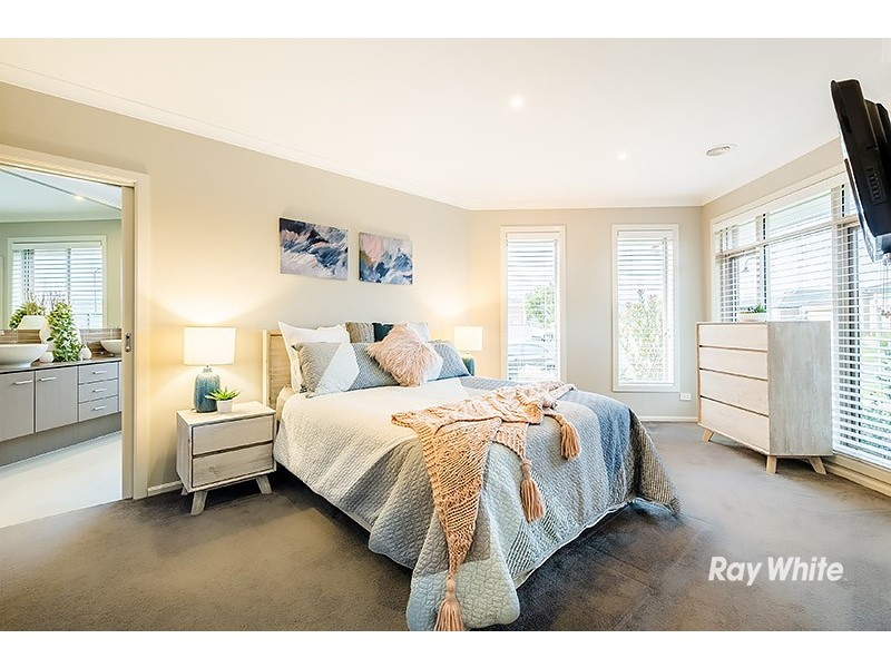 4 Marglen Place, Lyndhurst VIC 3975