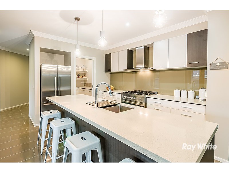 4 Marglen Place, Lyndhurst VIC 3975