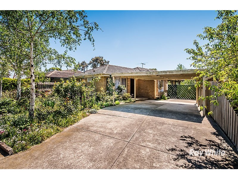 9 Ardmore Street, Cranbourne VIC 3977