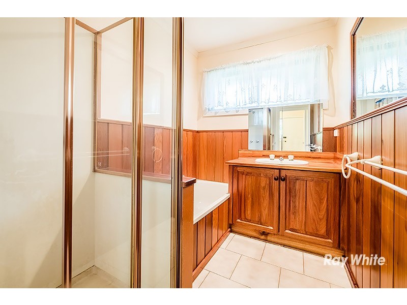 9 Ardmore Street, Cranbourne VIC 3977