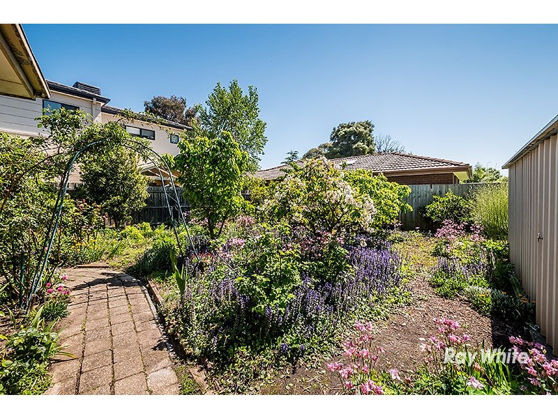 9 Ardmore Street, Cranbourne VIC 3977