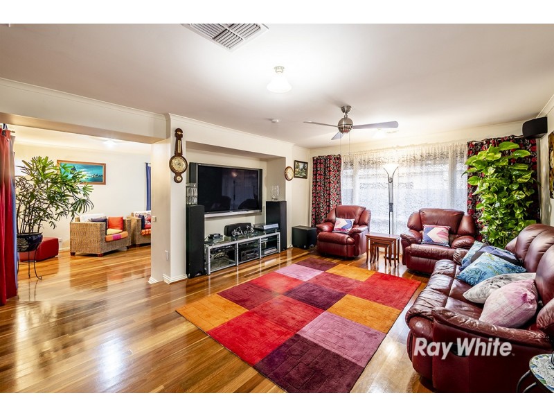 20 Caversham Terrace, Lynbrook VIC 3975