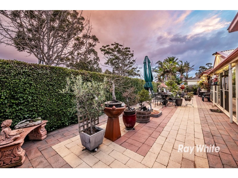 20 Caversham Terrace, Lynbrook VIC 3975