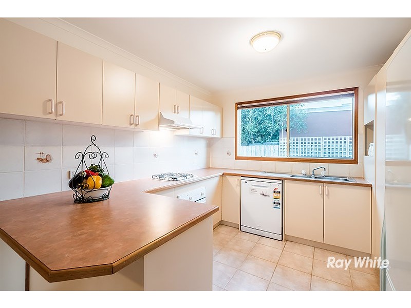 56 Hamilton Drive, Cranbourne North VIC 3977