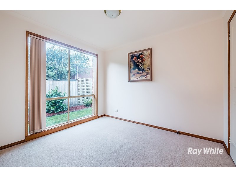 56 Hamilton Drive, Cranbourne North VIC 3977