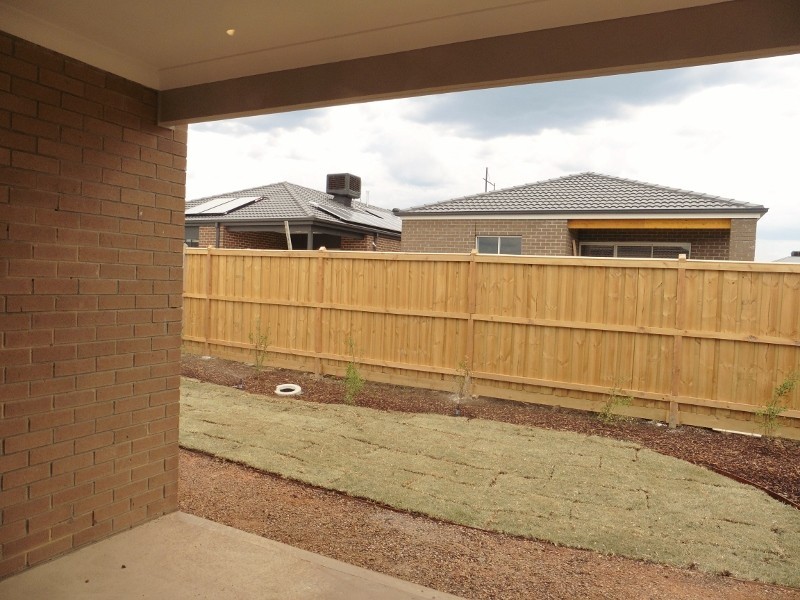 12 Panama Road, Cranbourne VIC 3977