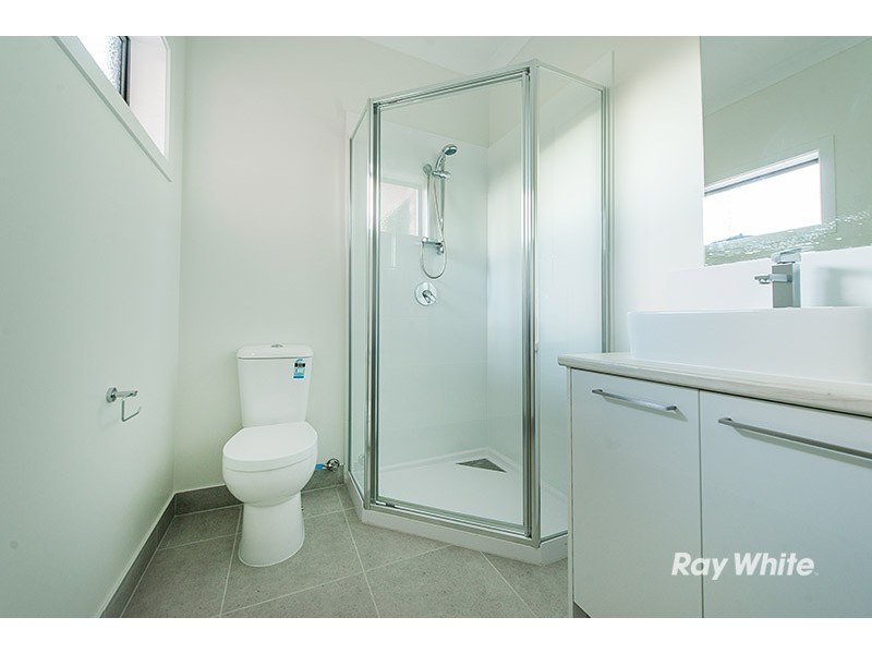 9A Hotham Street, Cranbourne VIC 3977