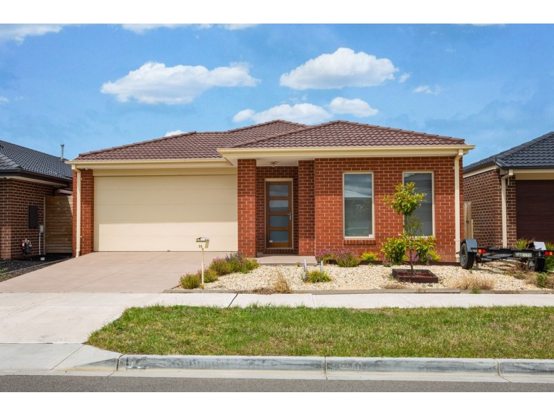 50 Belcam Circuit, Clyde North VIC 3978