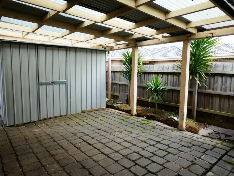 28 Cochrane Street, Cranbourne VIC 3977