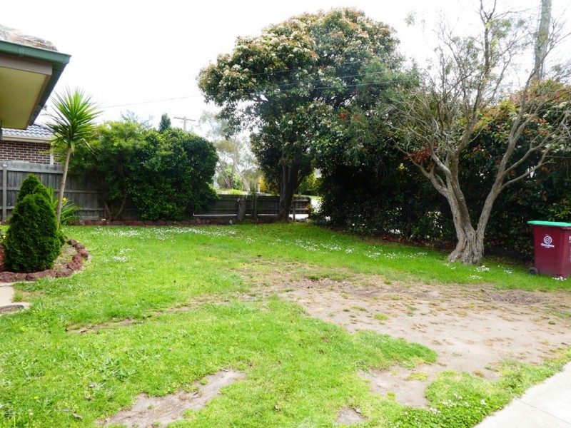 28 Cochrane Street, Cranbourne VIC 3977