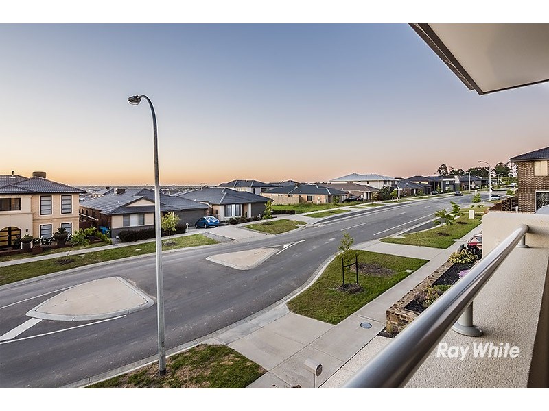 62 Como Parade, Clyde North VIC 3978
