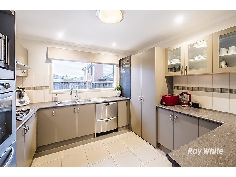 7 Trevino Way, Cranbourne North VIC 3977