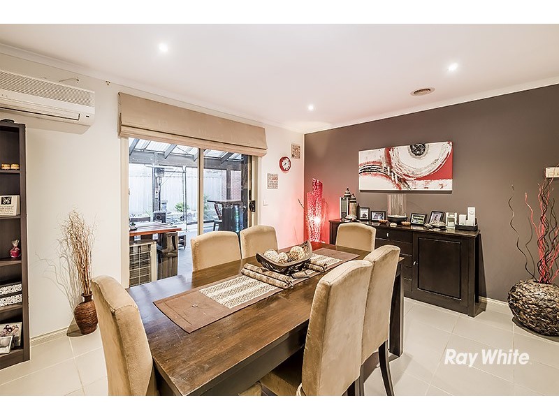 7 Trevino Way, Cranbourne North VIC 3977