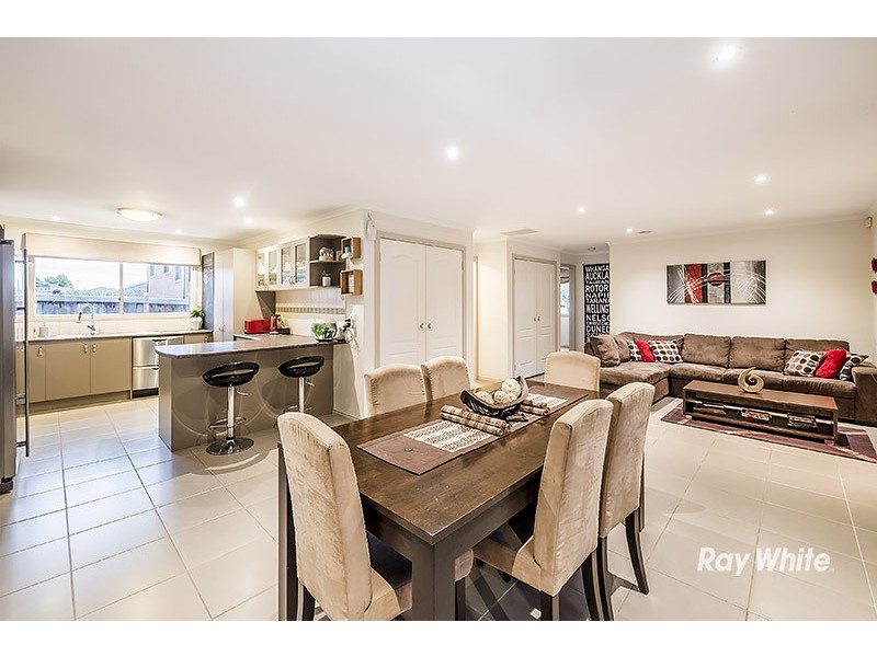 7 Trevino Way, Cranbourne North VIC 3977