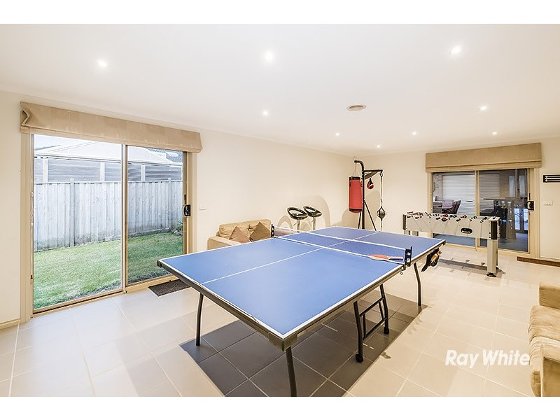 7 Trevino Way, Cranbourne North VIC 3977