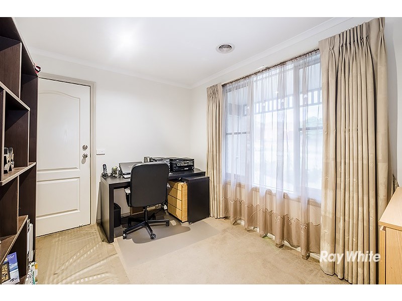 7 Trevino Way, Cranbourne North VIC 3977