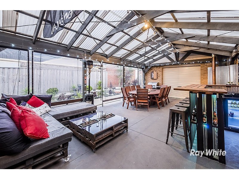 7 Trevino Way, Cranbourne North VIC 3977