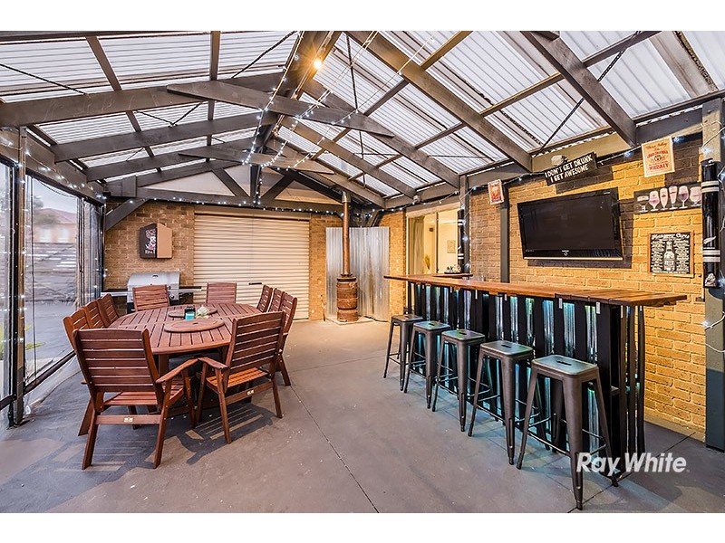 7 Trevino Way, Cranbourne North VIC 3977