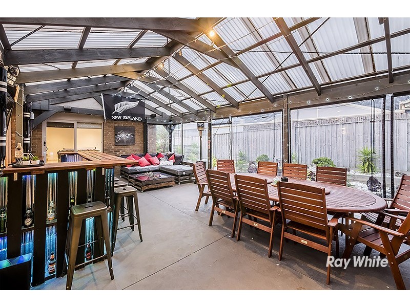 7 Trevino Way, Cranbourne North VIC 3977