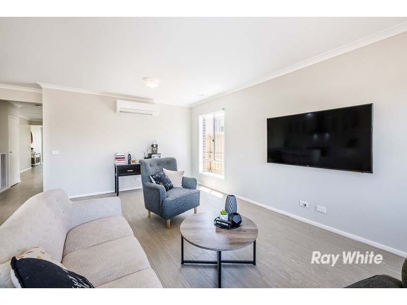 24 Ayredale Street, Clyde VIC 3978
