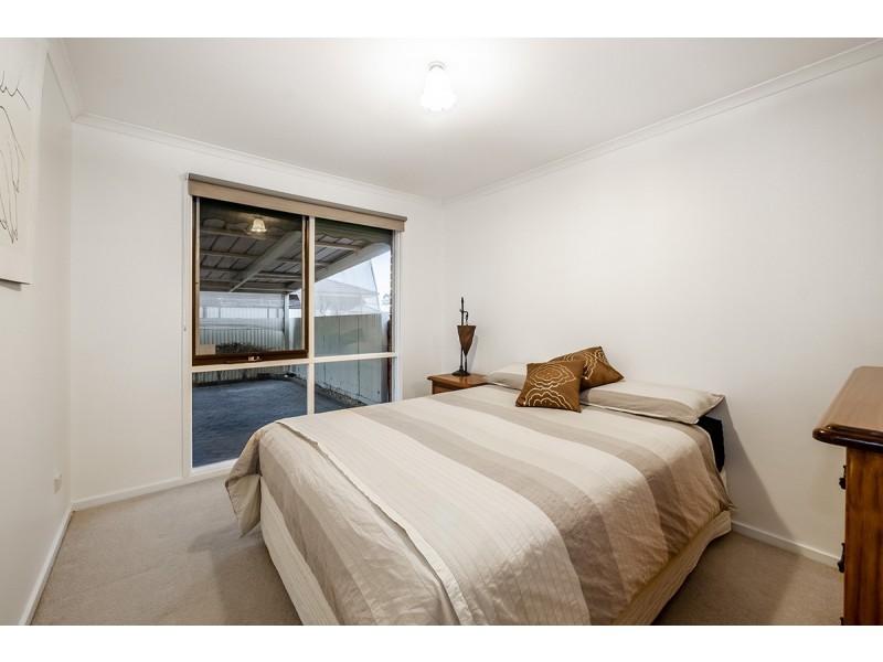 3 Rose Lane, Cranbourne VIC 3977