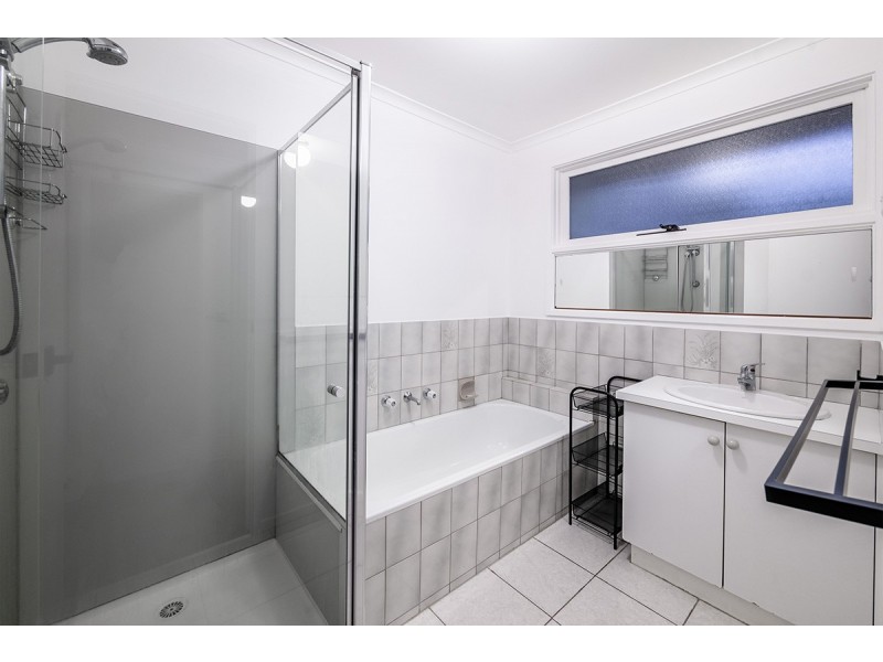 3 Rose Lane, Cranbourne VIC 3977