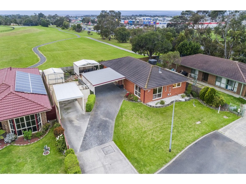 3 Rose Lane, Cranbourne VIC 3977
