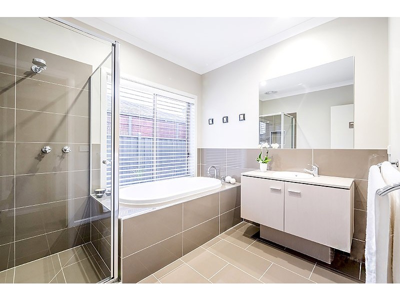 4 Marglen Place, Lyndhurst VIC 3975