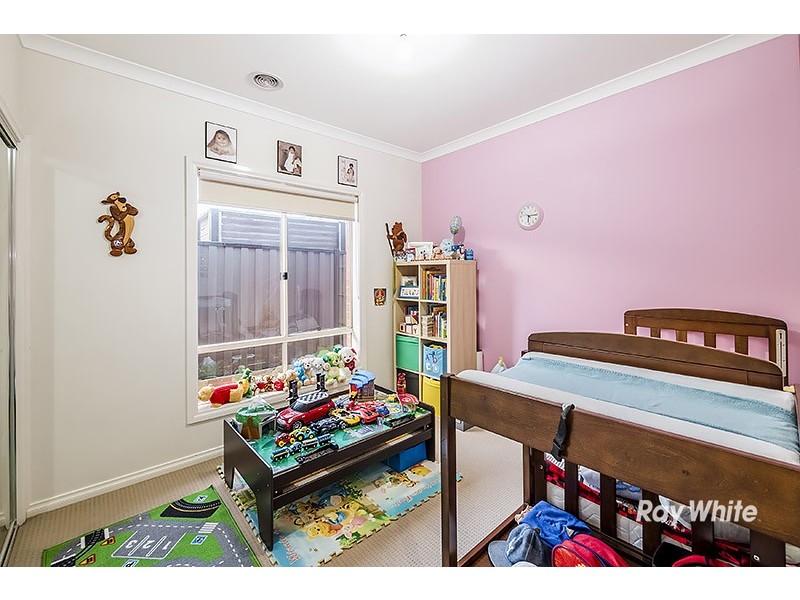 4 San Fratello Street, Clyde North VIC 3978