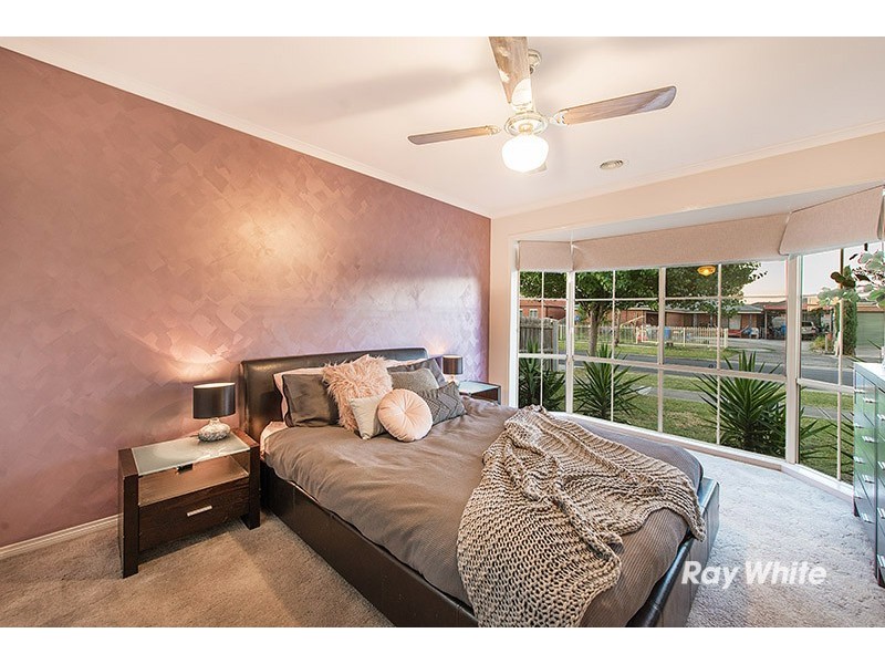 85 Raisell Road, Cranbourne West VIC 3977