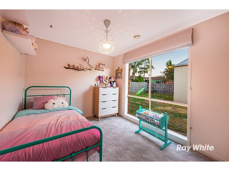 85 Raisell Road, Cranbourne West VIC 3977