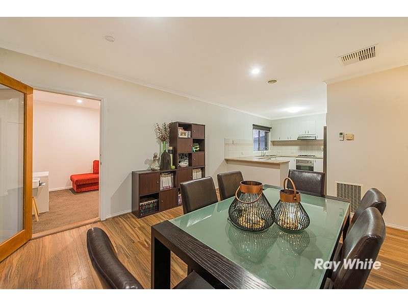 6 Bewley Way, Berwick VIC 3806