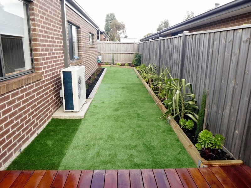 14 Princeton Place, Cranbourne West VIC 3977