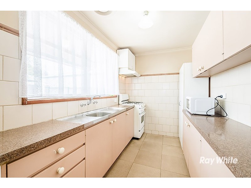 5 Valepark Crescent, Cranbourne VIC 3977
