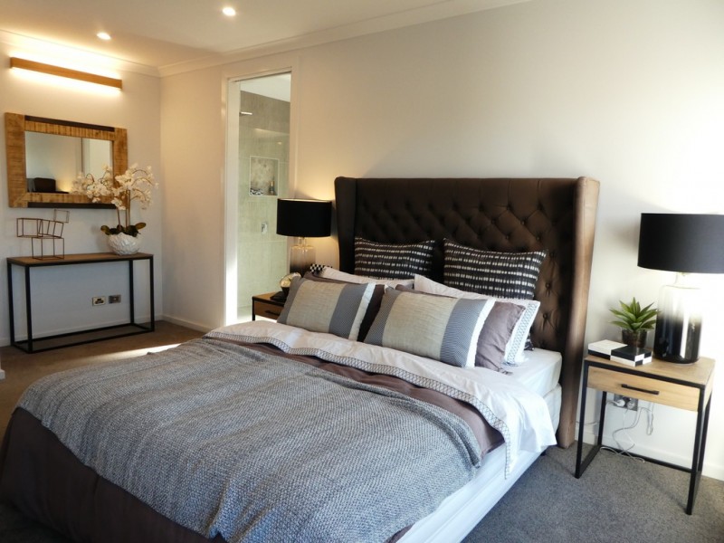 14 Fintona Crescent, Cranbourne West VIC 3977