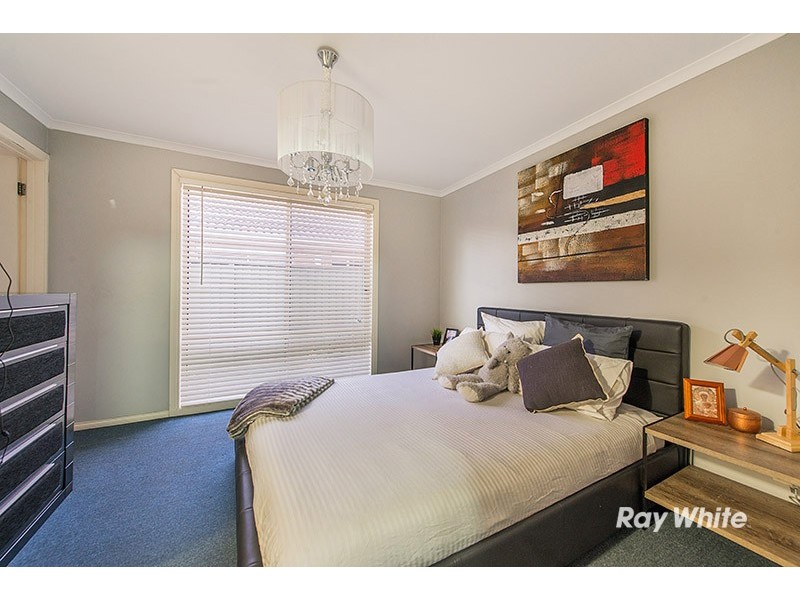 49 Briarcrest Drive, Cranbourne East VIC 3977